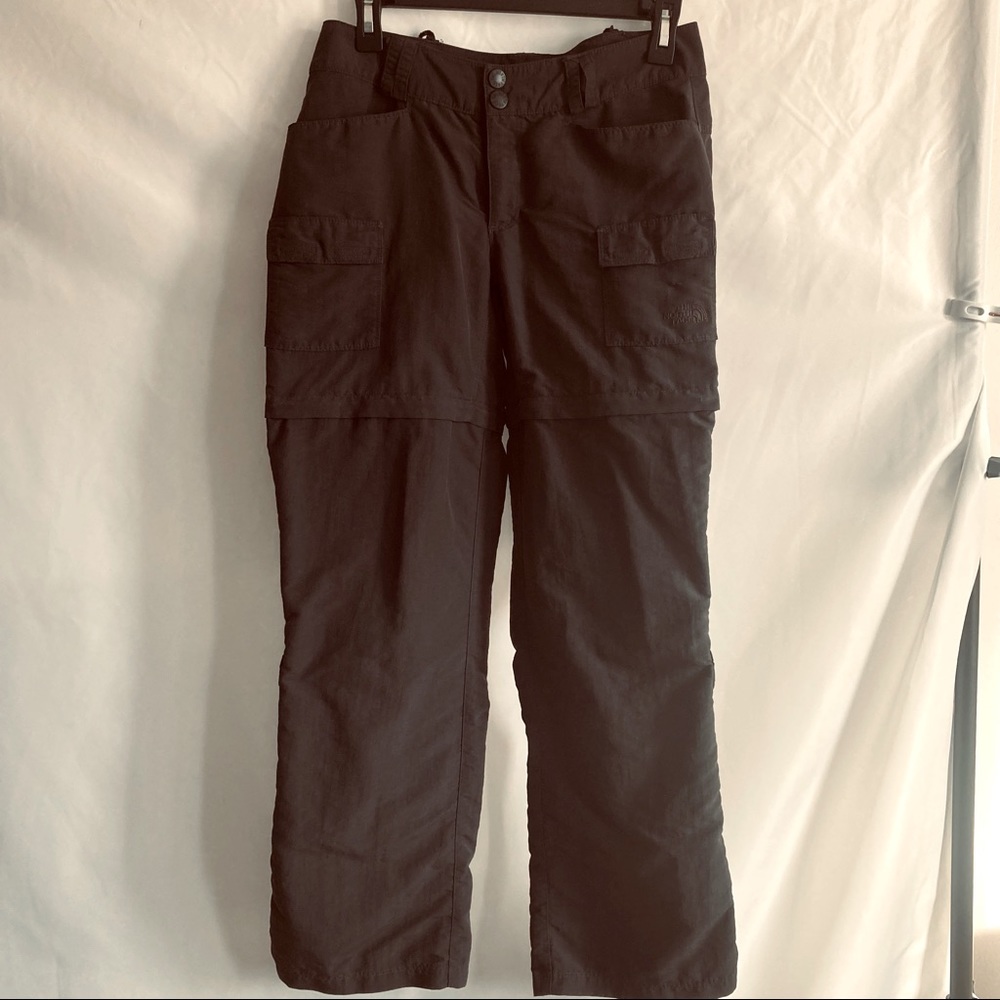 NORTH FACE womenswear hiking pants size 6 short. Gray adjustable pant leg
